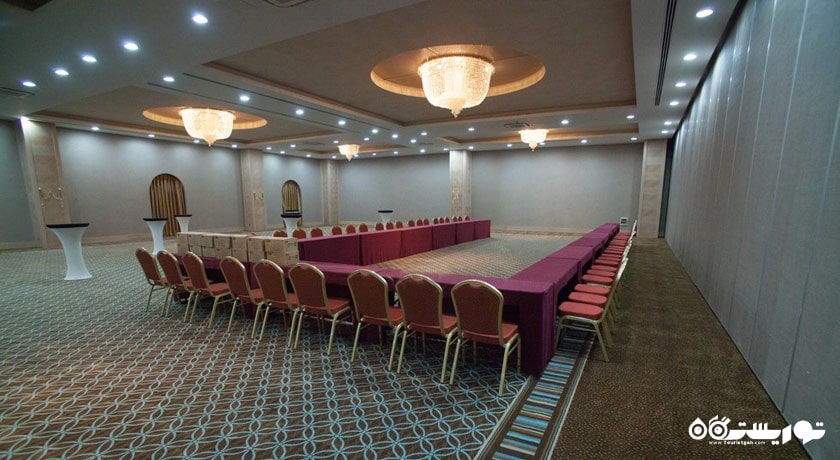 سالن کنفرانس و همایش